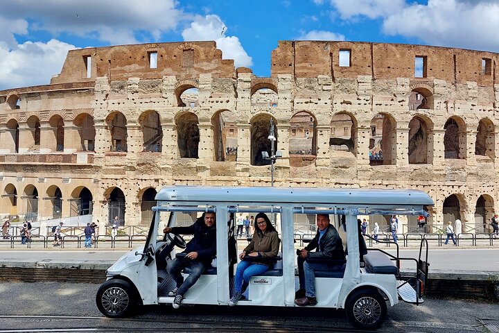 Tour of Rome in 7 Seater Golf Cart
