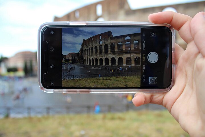 Colosseum and Roman Ruins: Outdoor Guided Walking Tour