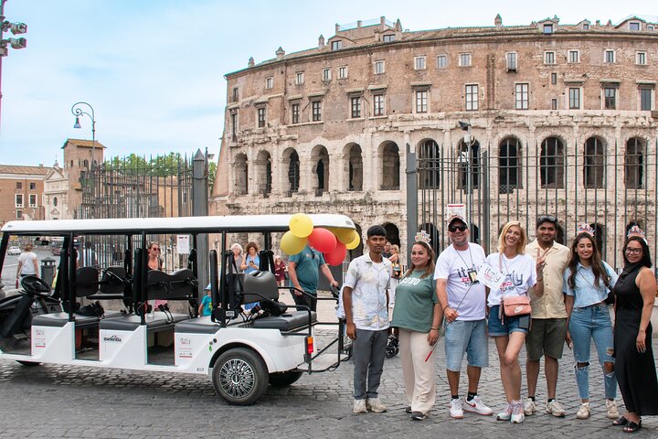 Private 3 Hour Golf Cart Tour of Rome’s Highlights