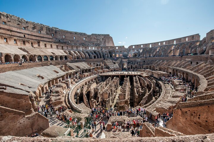 Rome: Colosseum Arena, Roman Forum and Palatine Hill Guided Tour