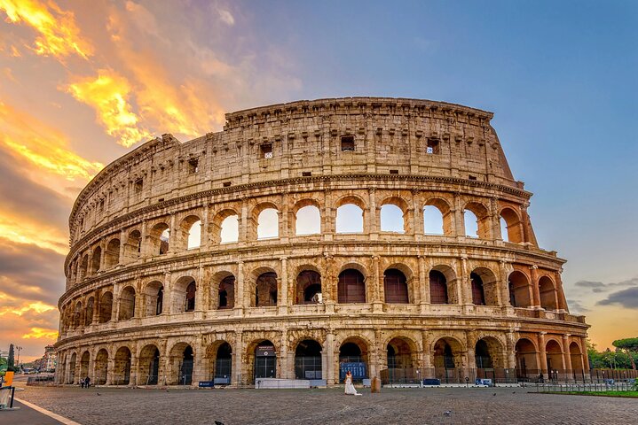 Colosseum Guided Tour and Ancient Rome