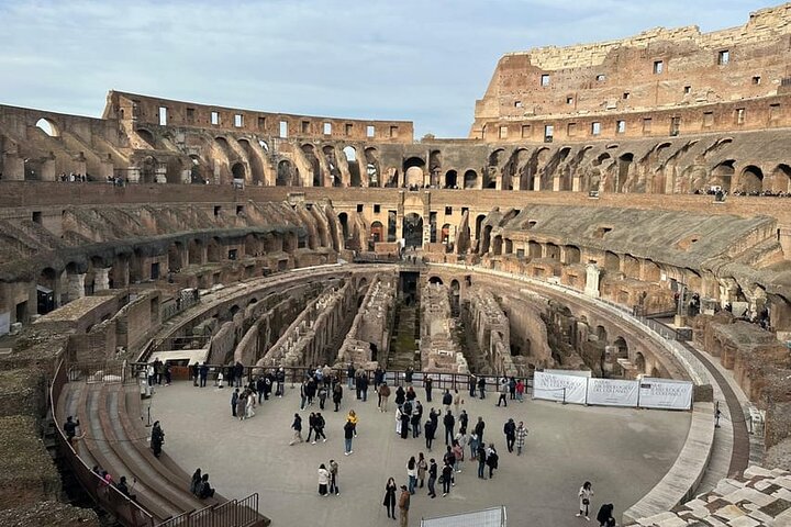 Admission to the Colosseum, Roman Forum, Palatine Hill Audioguide