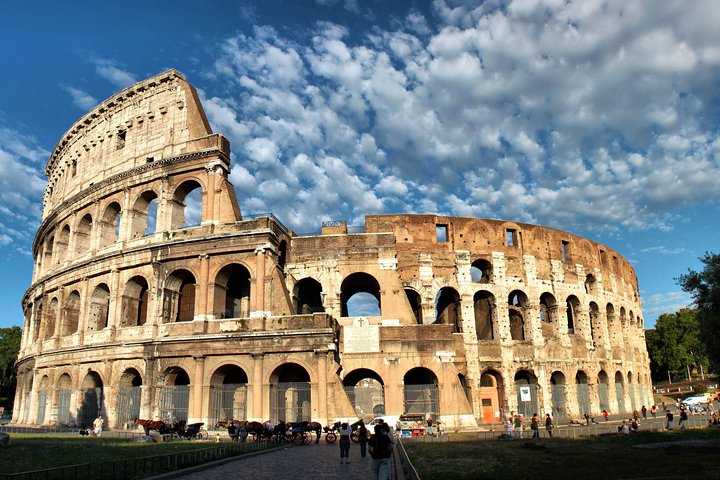 Colosseum, Roman Forum, Palatine Hill Guided Tour