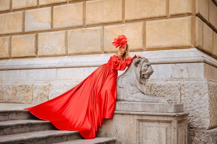Flying dress – one hour Video/Photoshoot